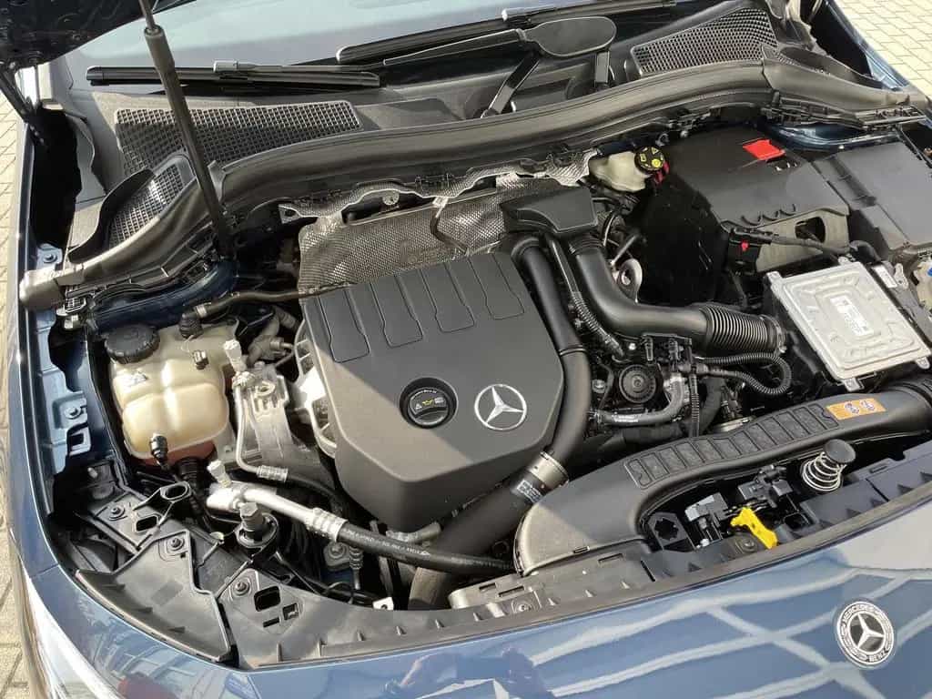 Mercedes-Benz B 200 Sondermodell Edition  plus weitere Extras! 07/2020-photo-19