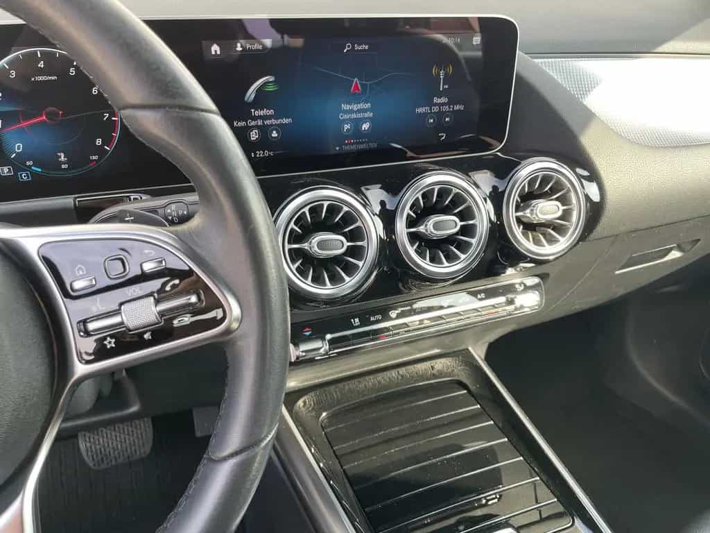 Mercedes-Benz B 200 Sondermodell Edition  plus weitere Extras! 07/2020-photo-3