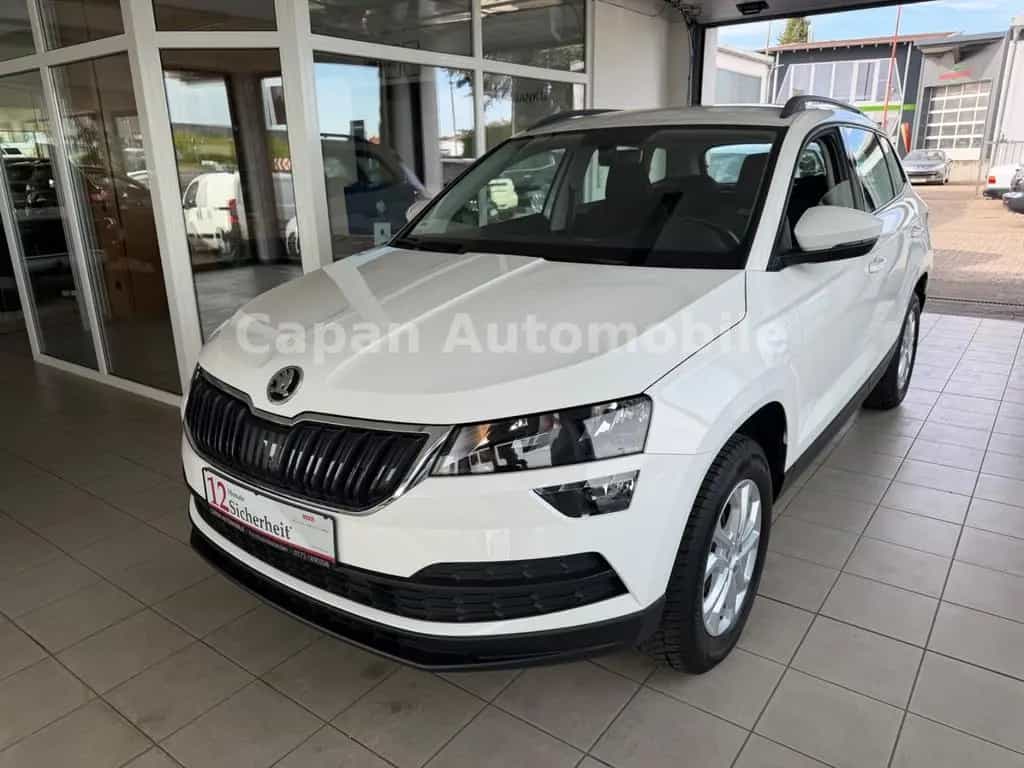 Skoda Karoq Ambition Automatik/Scheckheft/EURO6 08/2019-photo-2