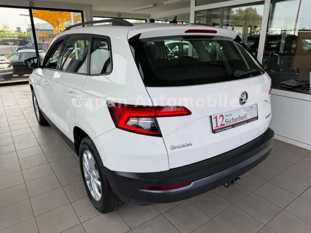 Skoda Karoq Ambition Automatik/Scheckheft/EURO6 08/2019-photo-3