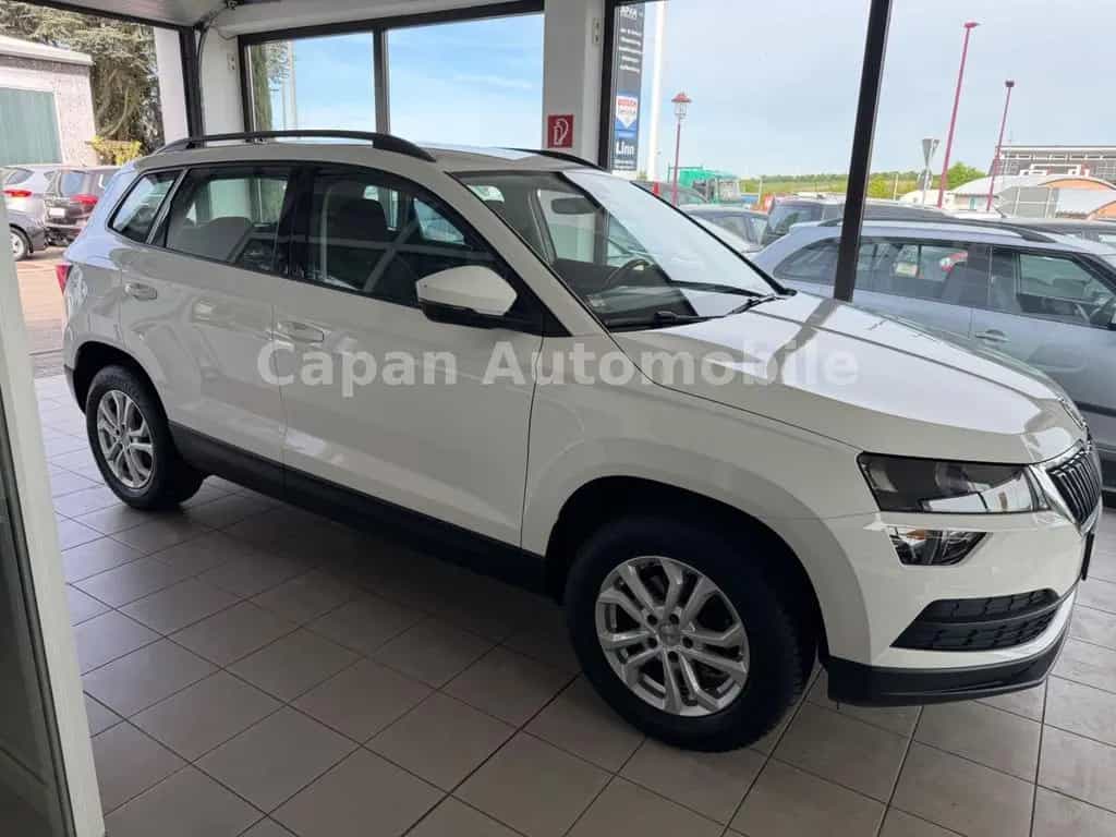 Skoda Karoq Ambition Automatik/Scheckheft/EURO6 08/2019-photo-6