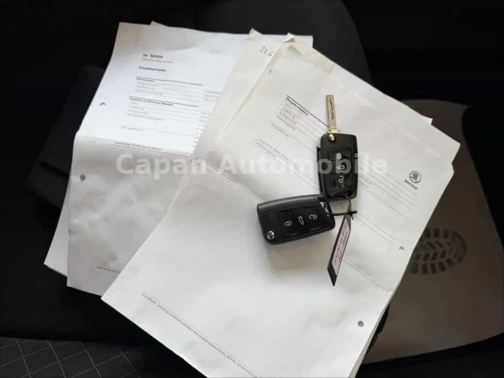 Skoda Karoq Ambition Automatik/Scheckheft/EURO6 08/2019-photo-9