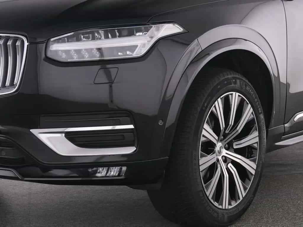 Volvo XC90 B5 AWD PLUS BRIGHT ALARM+AHL+360°+PANO 01/2024-photo-8