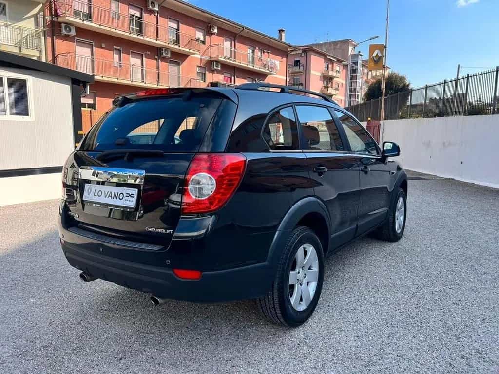 Chevrolet Captiva 2.2 VCDi 163CV 2WD 09/2012-photo-4