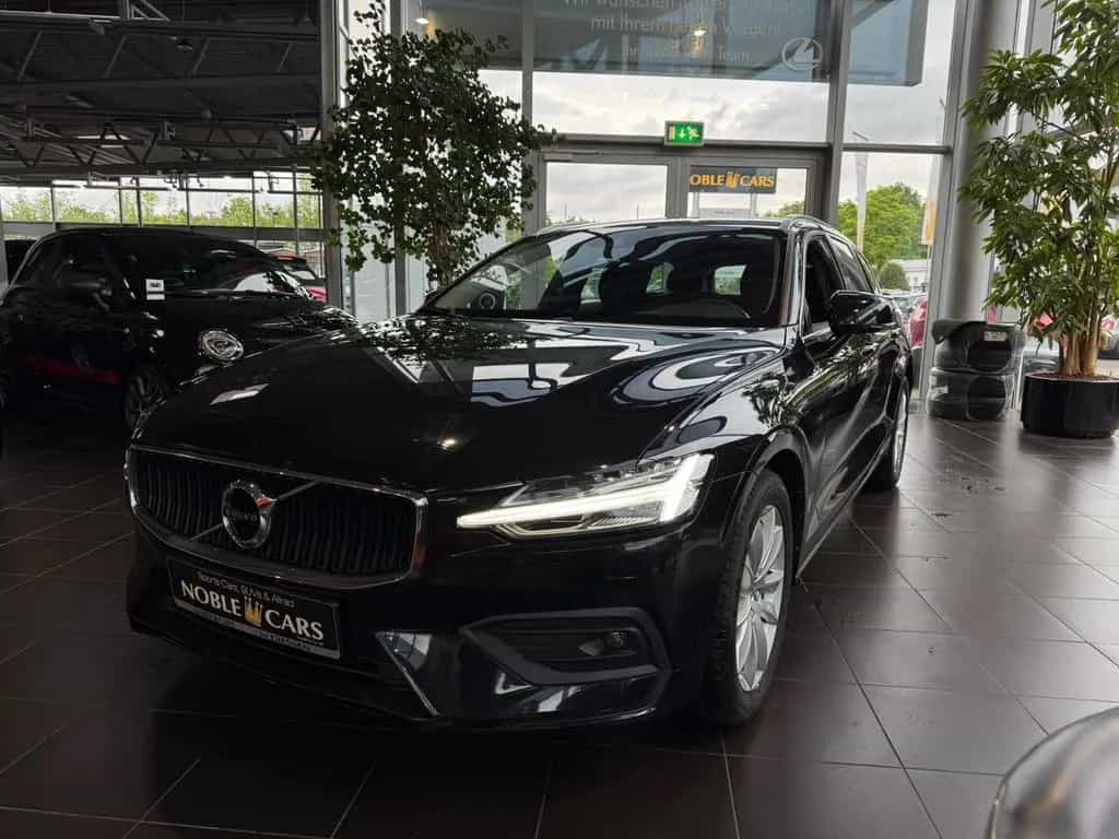 Volvo V60 Kombi Momentum Pro ACC BLIS LED 06/2021-photo-0