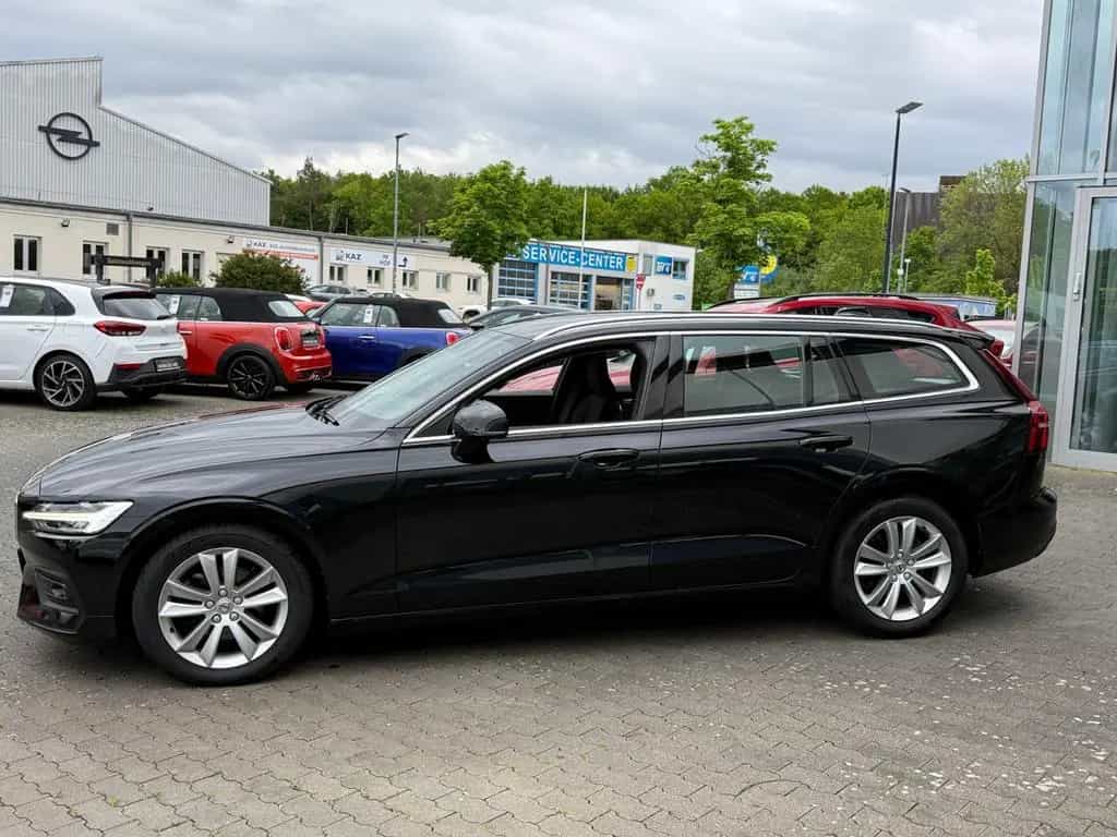 Volvo V60 Kombi Momentum Pro ACC BLIS LED 06/2021-photo-21
