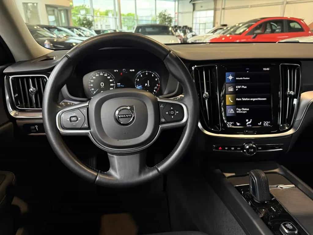 Volvo V60 Kombi Momentum Pro ACC BLIS LED 06/2021-photo-7
