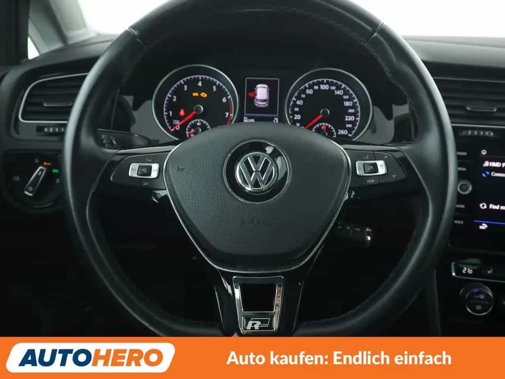 Volkswagen Golf VII 1.5 TSI ACT Highline BMT*NAVI*LED*PDC* 08/2019-photo-18