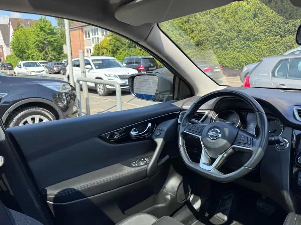 Nissan Qashqai Zama AUTOMATIK,R-KAMERA,PANORAMA,TOP 06/2021-photo-9