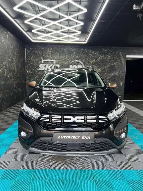 Dacia Sandero III Stepway Extreme+/SHZ/RFK/WENIGKM 02/2024-photo-1