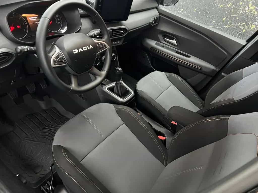 Dacia Sandero III Stepway Extreme+/SHZ/RFK/WENIGKM 02/2024-photo-10