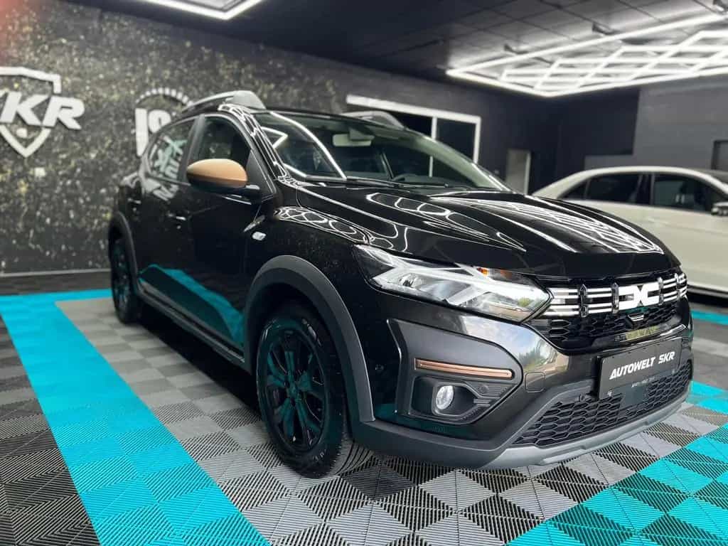 Dacia Sandero III Stepway Extreme+/SHZ/RFK/WENIGKM 02/2024-photo-2