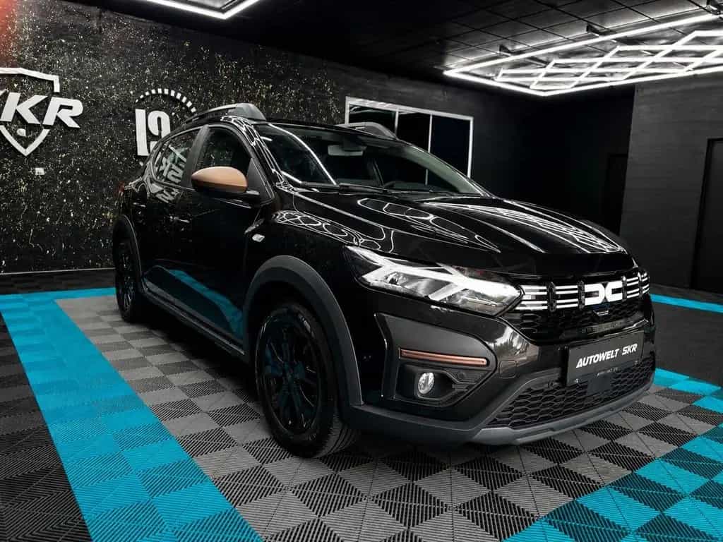 Dacia Sandero III Stepway Extreme+/SHZ/RFK/WENIGKM 02/2024-photo-3