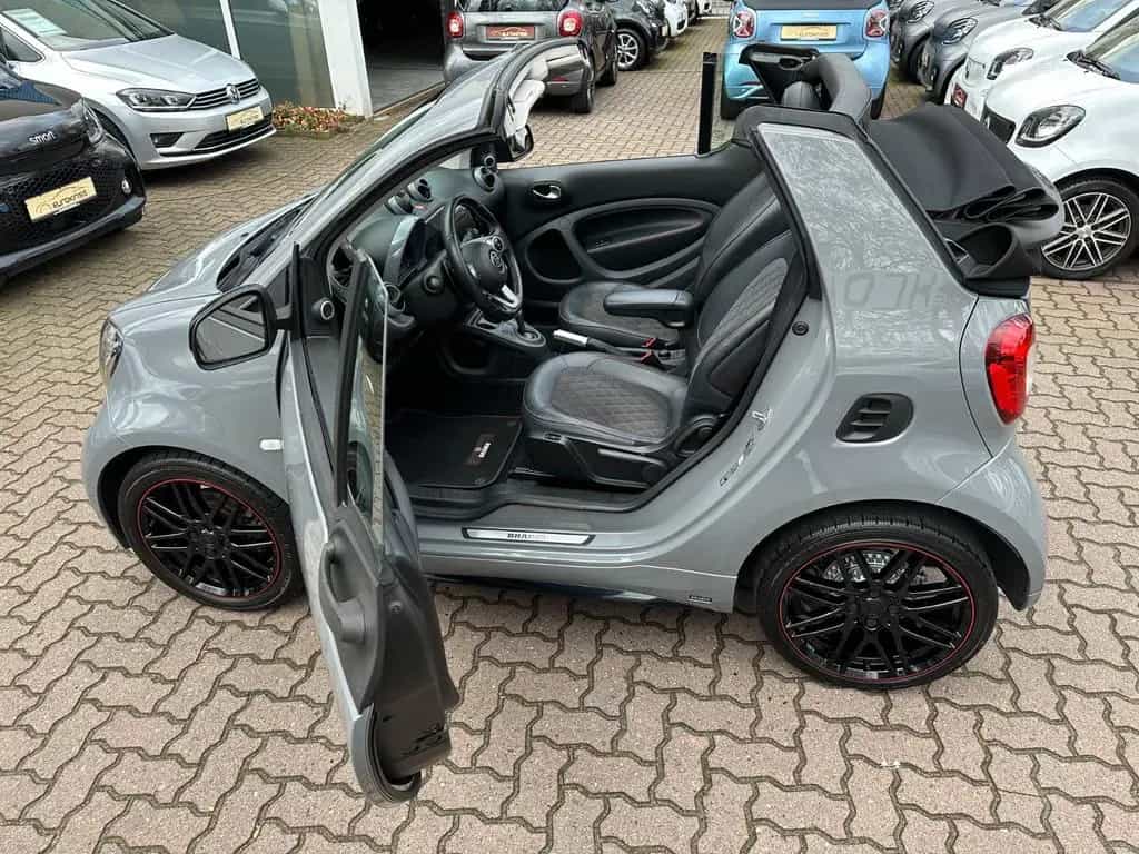 Smart ForTwo Cabrio*BRABUS FINEST EDITION 1*JBL*KAM* 09/2017-photo-28
