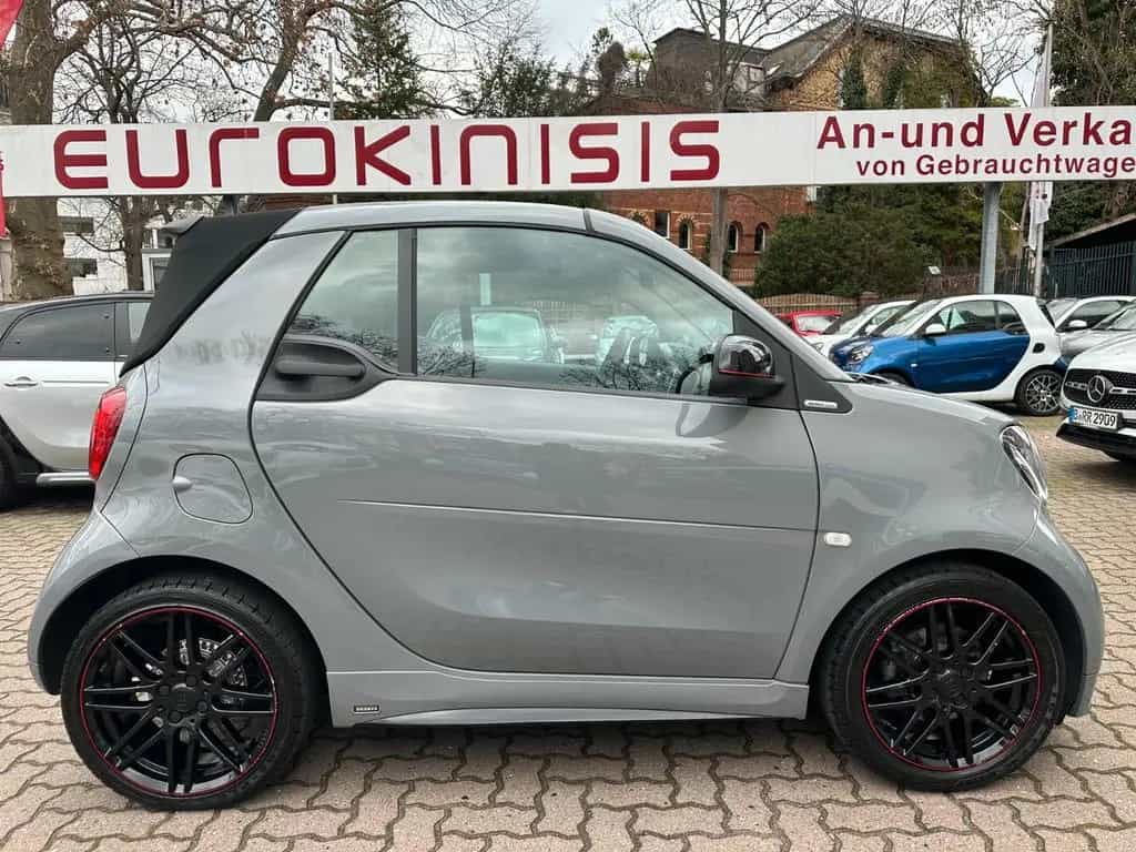 Smart ForTwo Cabrio*BRABUS FINEST EDITION 1*JBL*KAM* 09/2017-photo-31