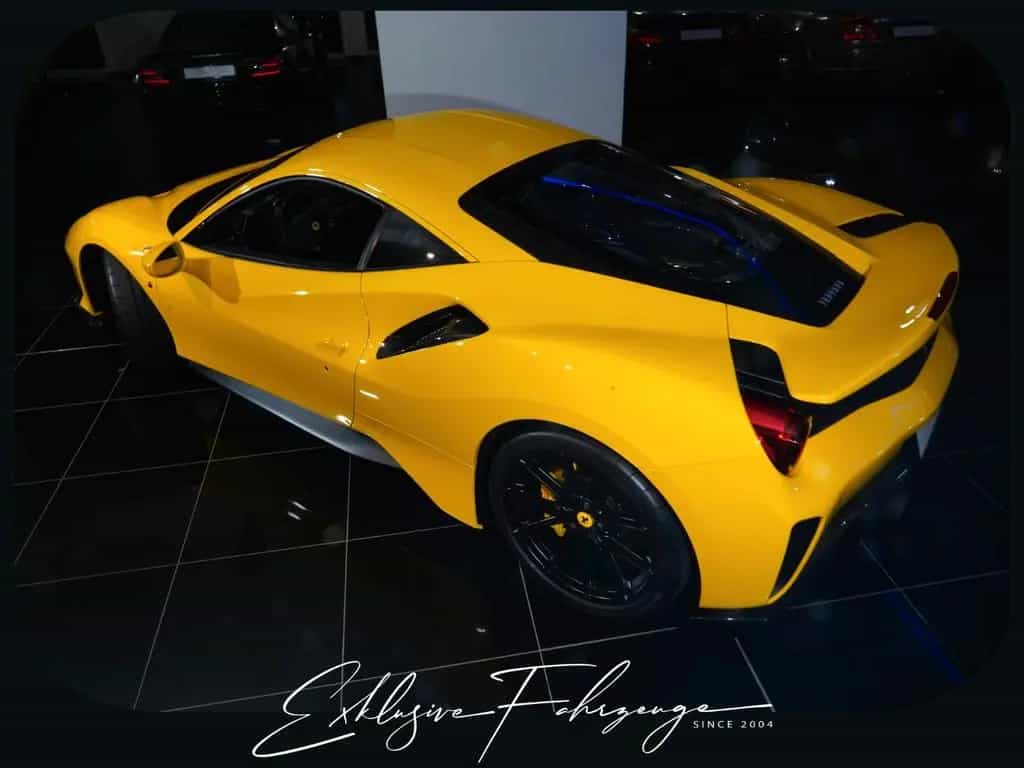 Ferrari 488 Pista GTB Erstbesitz Lift Carbon 24M 06/2019-photo-13
