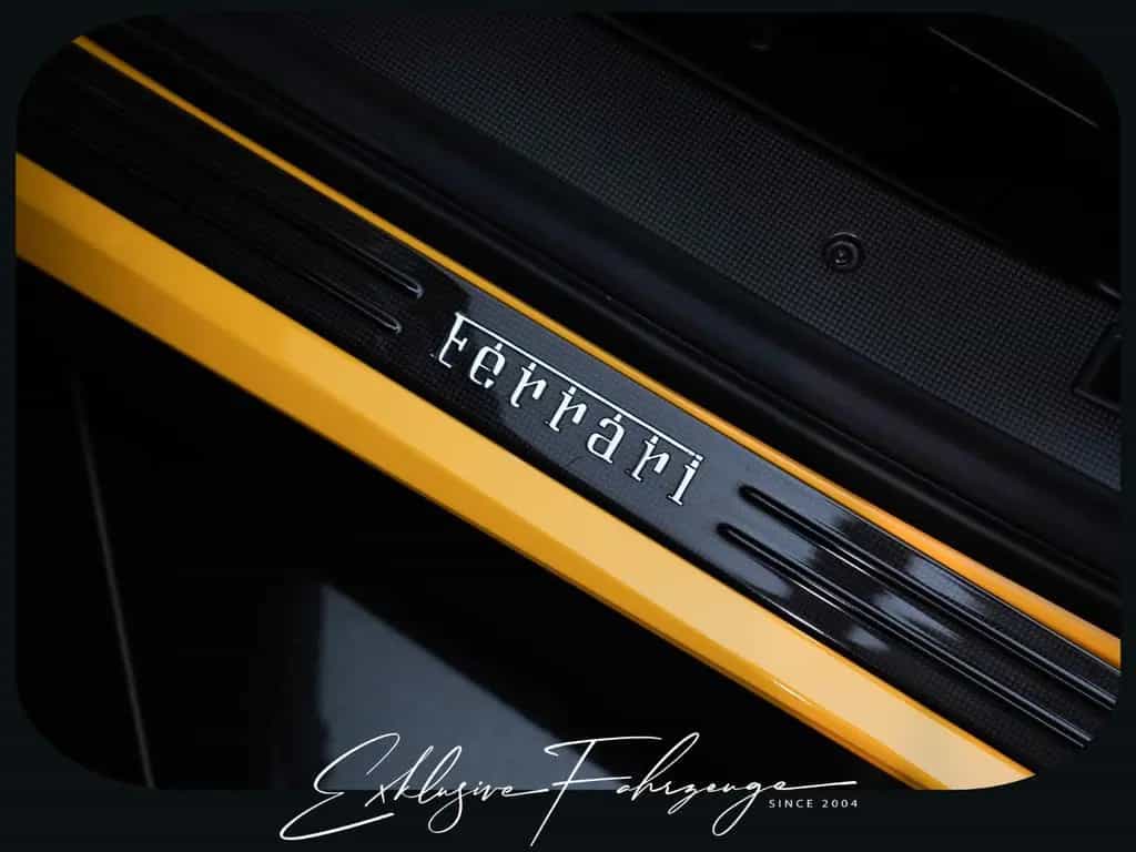 Ferrari 488 Pista GTB Erstbesitz Lift Carbon 24M 06/2019-photo-28