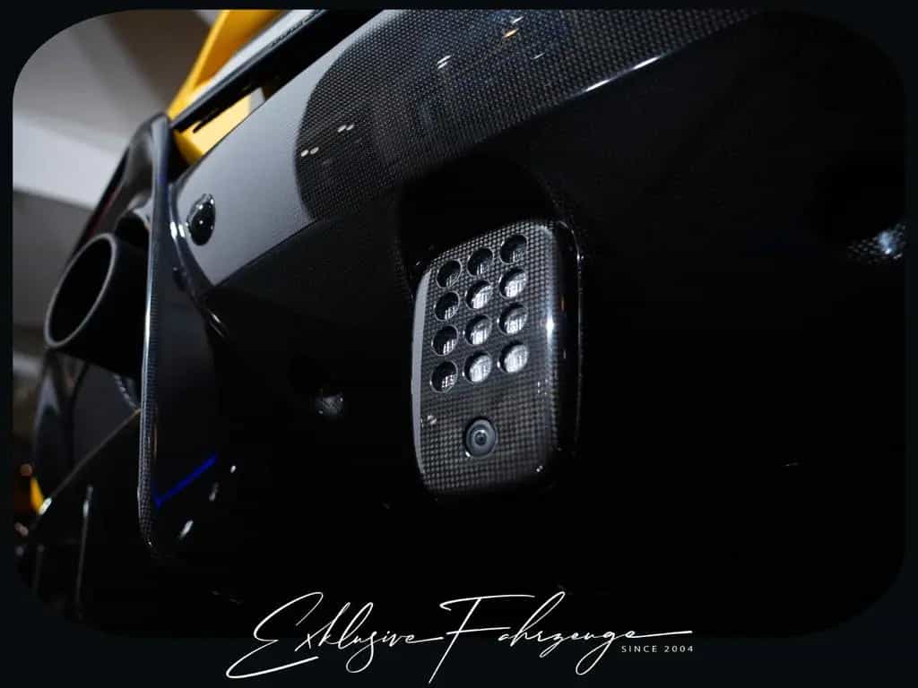 Ferrari 488 Pista GTB Erstbesitz Lift Carbon 24M 06/2019-photo-40