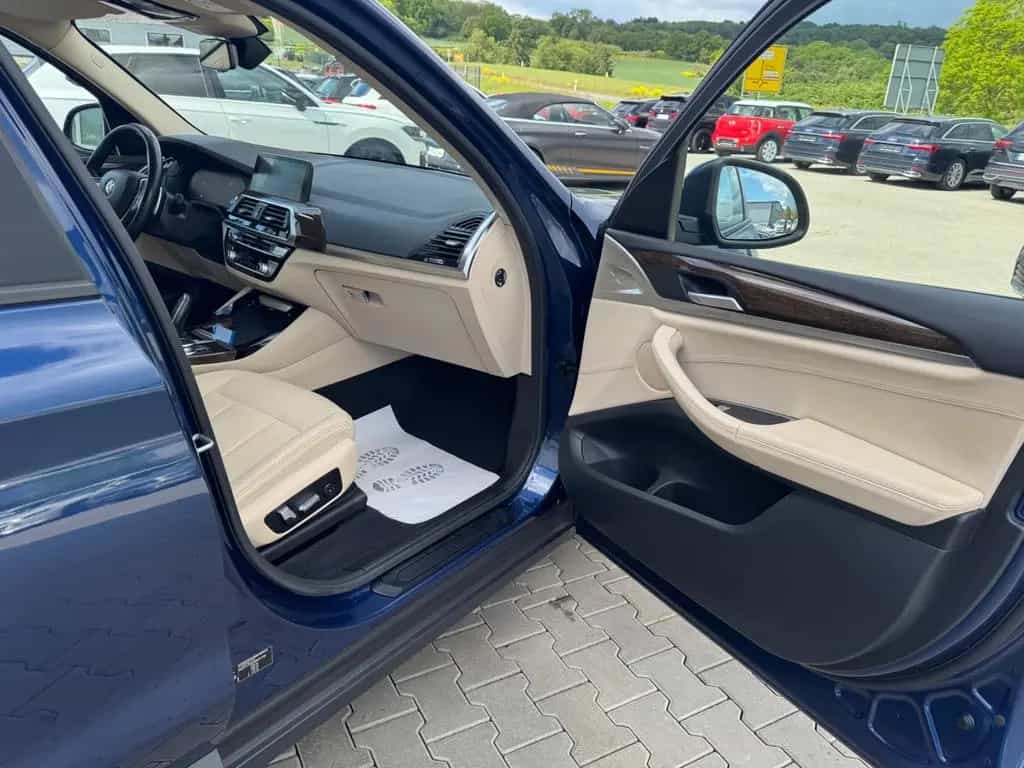 BMW X3 xDrive 30 d Advantage 01/2020-photo-15