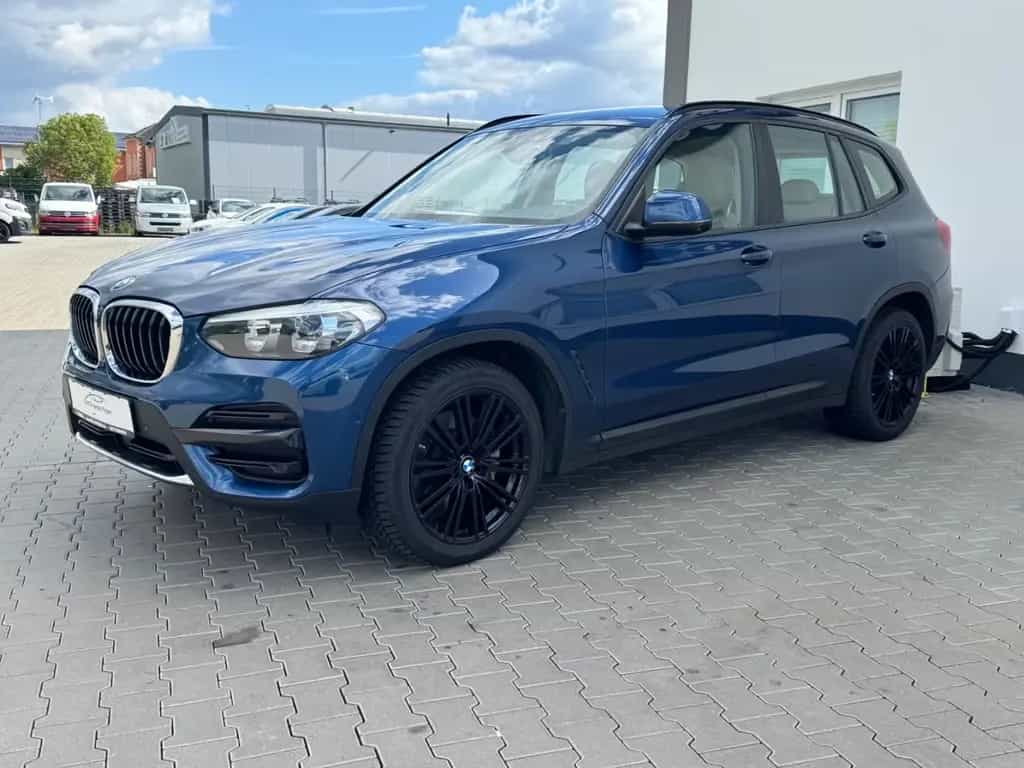 BMW X3 xDrive 30 d Advantage 01/2020-photo-2