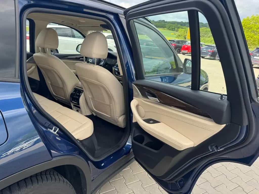 BMW X3 xDrive 30 d Advantage 01/2020-photo-21