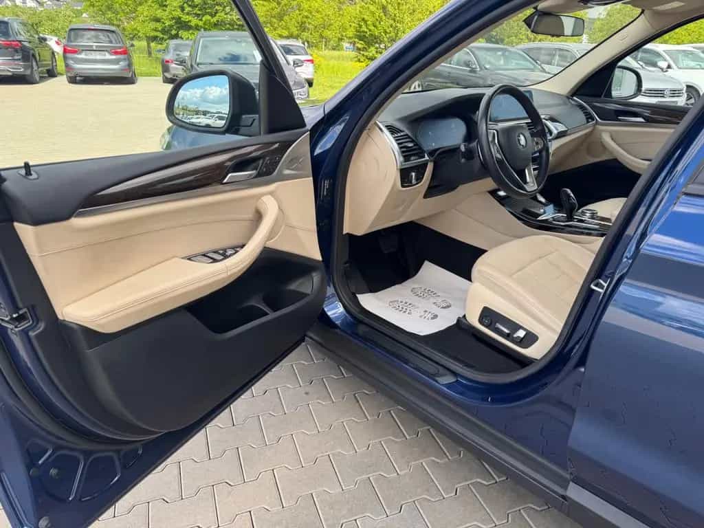 BMW X3 xDrive 30 d Advantage 01/2020-photo-7