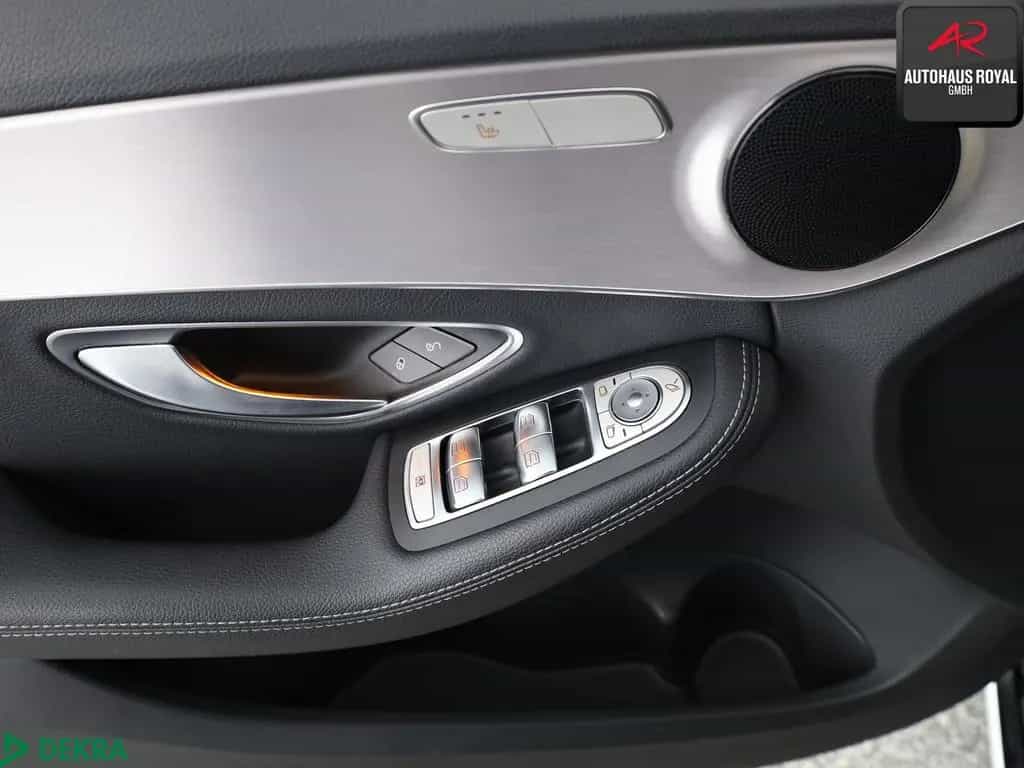Mercedes-Benz C 200 T AVANTGARDE MULTIBEAM,DISTRONIC,KAMERA,SH 12/2018-photo-13
