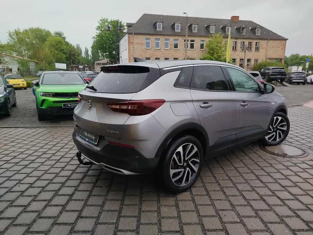 Opel Grandland 2.0 CDTI, Navi, AHK, Winterpaket, Pano 02/2018-photo-2