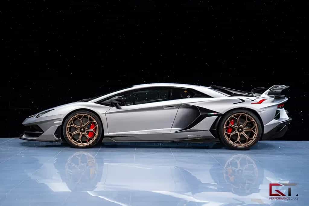 Lamborghini Aventador SVJ Carbon Lifting Camera NOVITEC 11/2019-photo-6