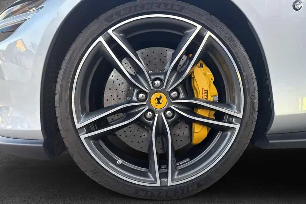Ferrari Roma *1.Hd*Dt.Auto*LED Lenkrad*Beifahrer Display 05/2023-photo-8