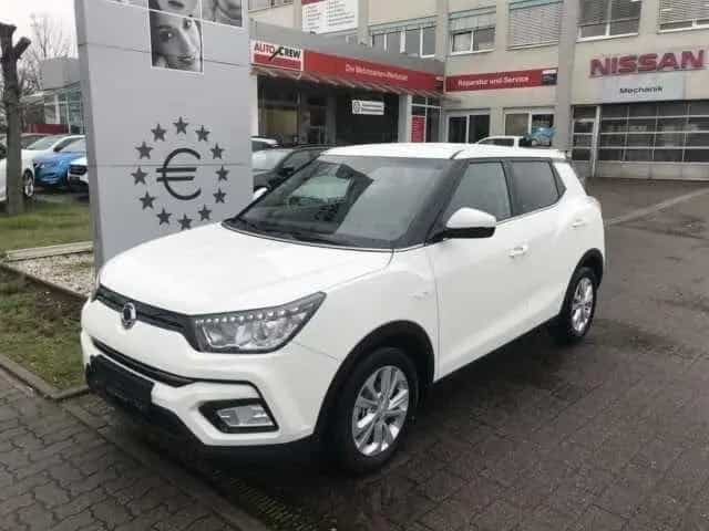 Ssangyong Tivoli e-XGi 2WD Flow*Navi/Kamera/SHZ/PDC/ALU* 07/2019-photo-0