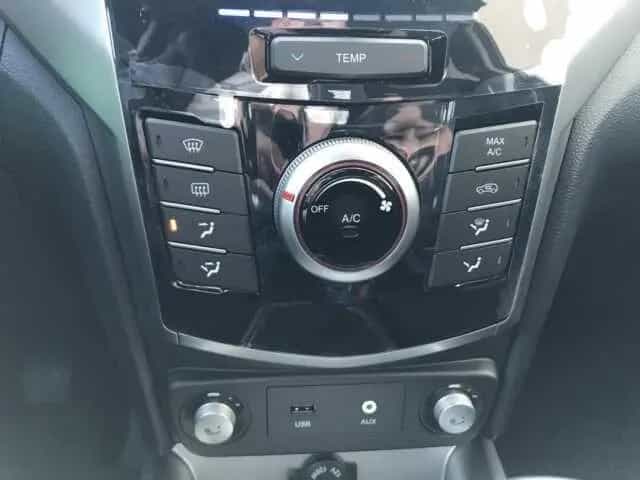 Ssangyong Tivoli e-XGi 2WD Flow*Navi/Kamera/SHZ/PDC/ALU* 07/2019-photo-10