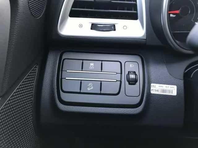 Ssangyong Tivoli e-XGi 2WD Flow*Navi/Kamera/SHZ/PDC/ALU* 07/2019-photo-14