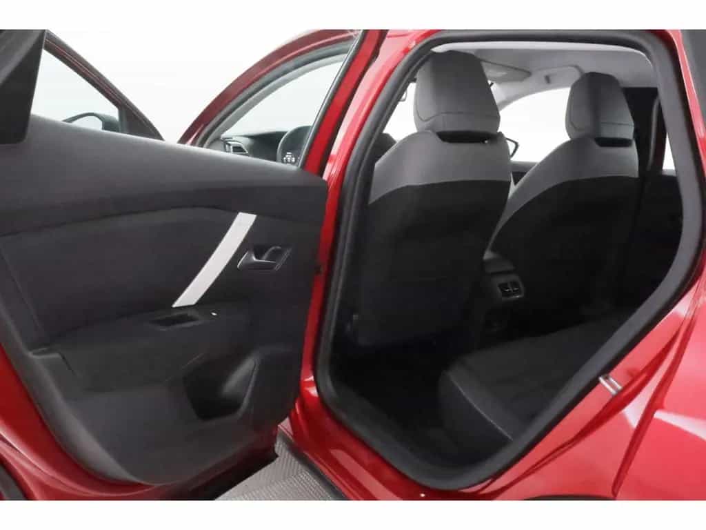 Citroën C4 X 1.2PureTech Aut.145 Plus+LED+CARPLAY+PDC 03/2025-photo-18