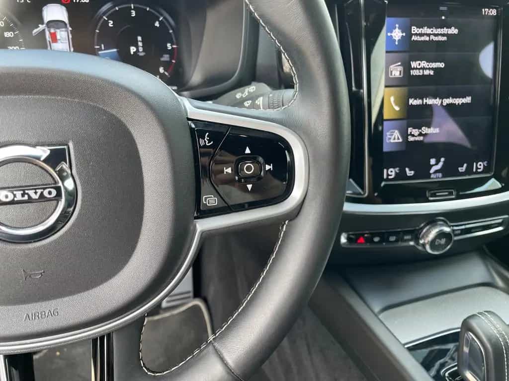 Volvo V60 B4 D R-DESIGN LED KAMERA KLIMA ACC 12/2020-photo-12