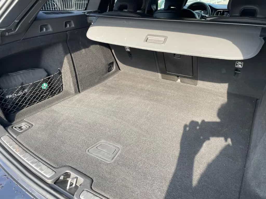 Volvo V60 B4 D R-DESIGN LED KAMERA KLIMA ACC 12/2020-photo-37