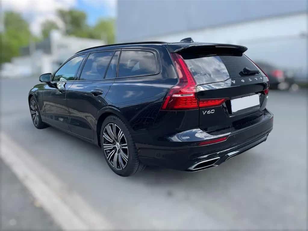 Volvo V60 B4 D R-DESIGN LED KAMERA KLIMA ACC 12/2020-photo-4