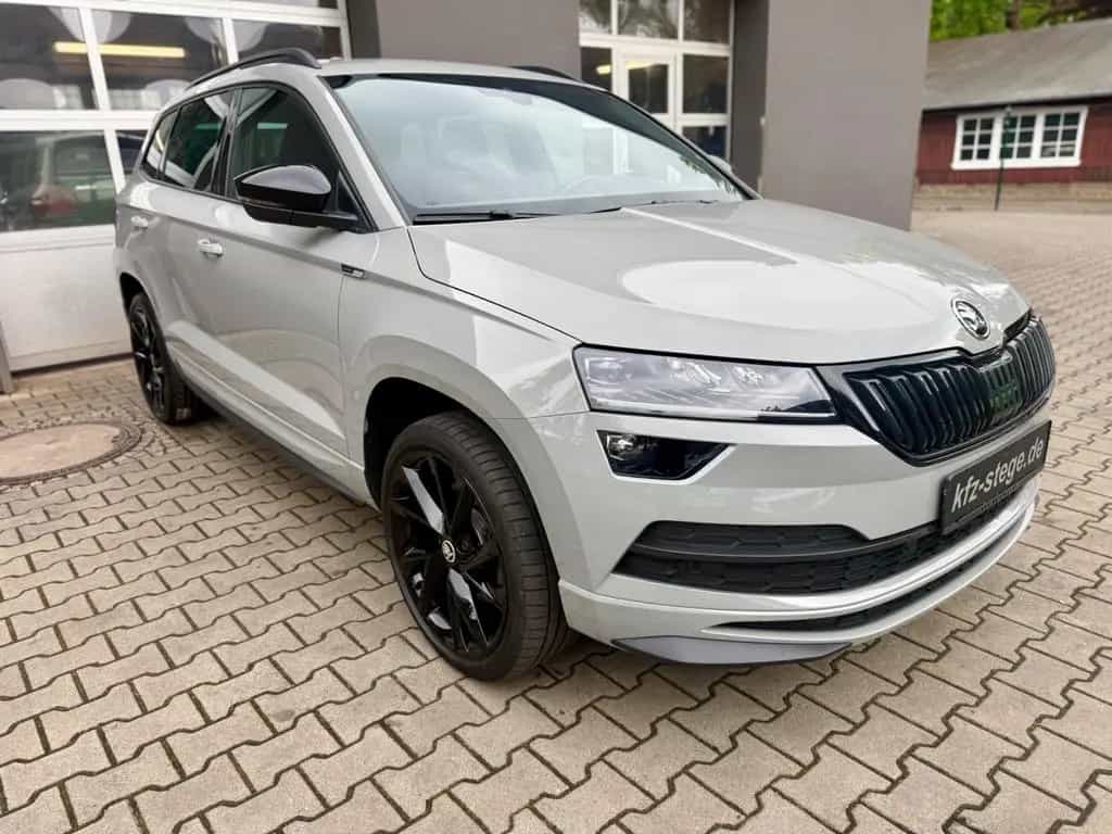 Skoda Karoq Sportline/ Navi/ AHZV/ LED/ 19" 11/2019-photo-3