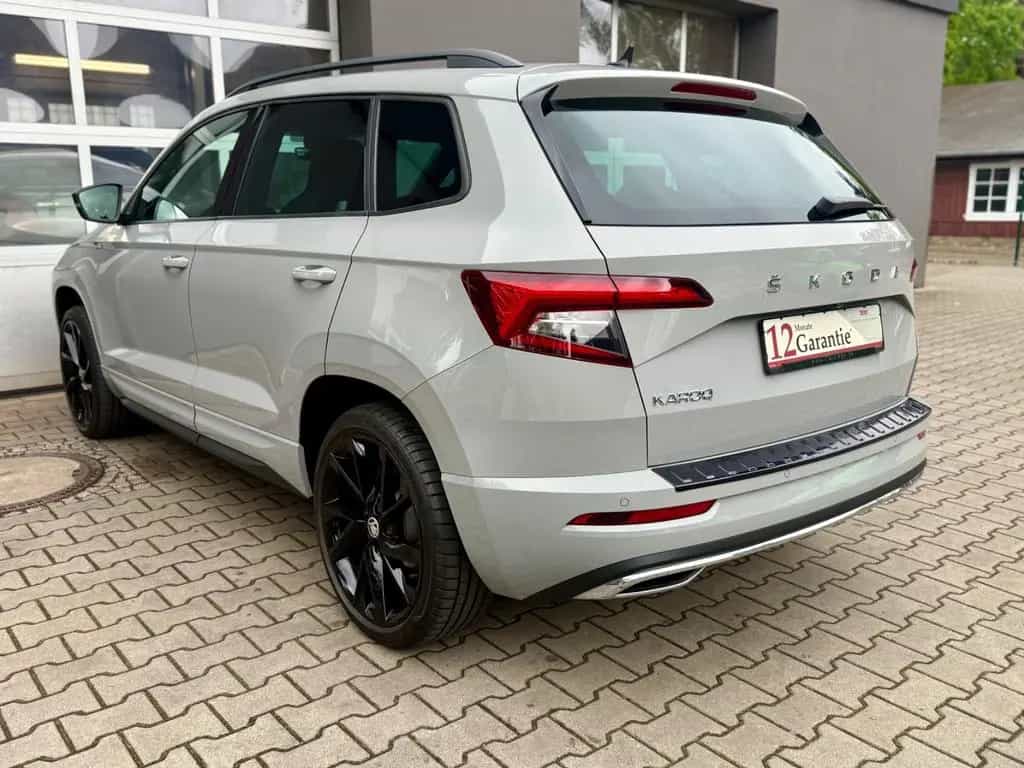 Skoda Karoq Sportline/ Navi/ AHZV/ LED/ 19" 11/2019-photo-4