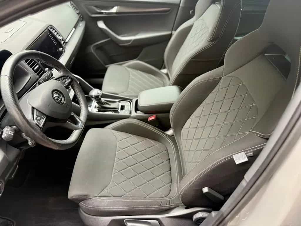 Skoda Karoq Sportline/ Navi/ AHZV/ LED/ 19" 11/2019-photo-8