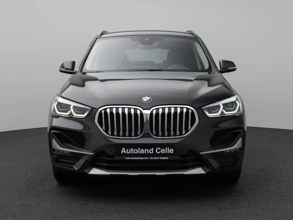 BMW X1 sD18d xLine NaviPlus HUD DAB Lenkrhzg Alarm 04/2022-photo-1