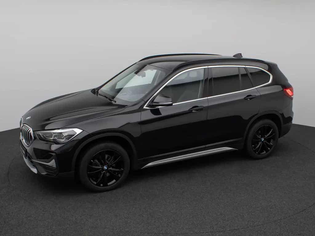BMW X1 sD18d xLine NaviPlus HUD DAB Lenkrhzg Alarm 04/2022-photo-11