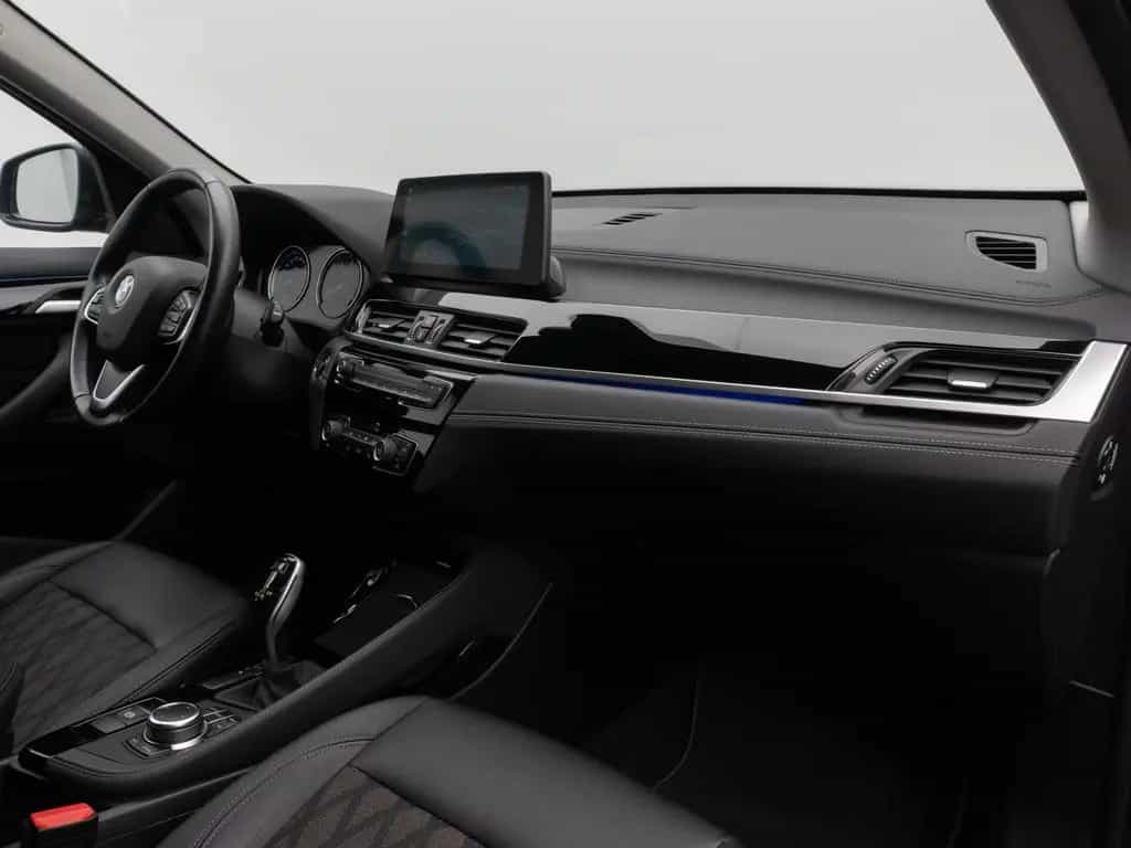 BMW X1 sD18d xLine NaviPlus HUD DAB Lenkrhzg Alarm 04/2022-photo-21