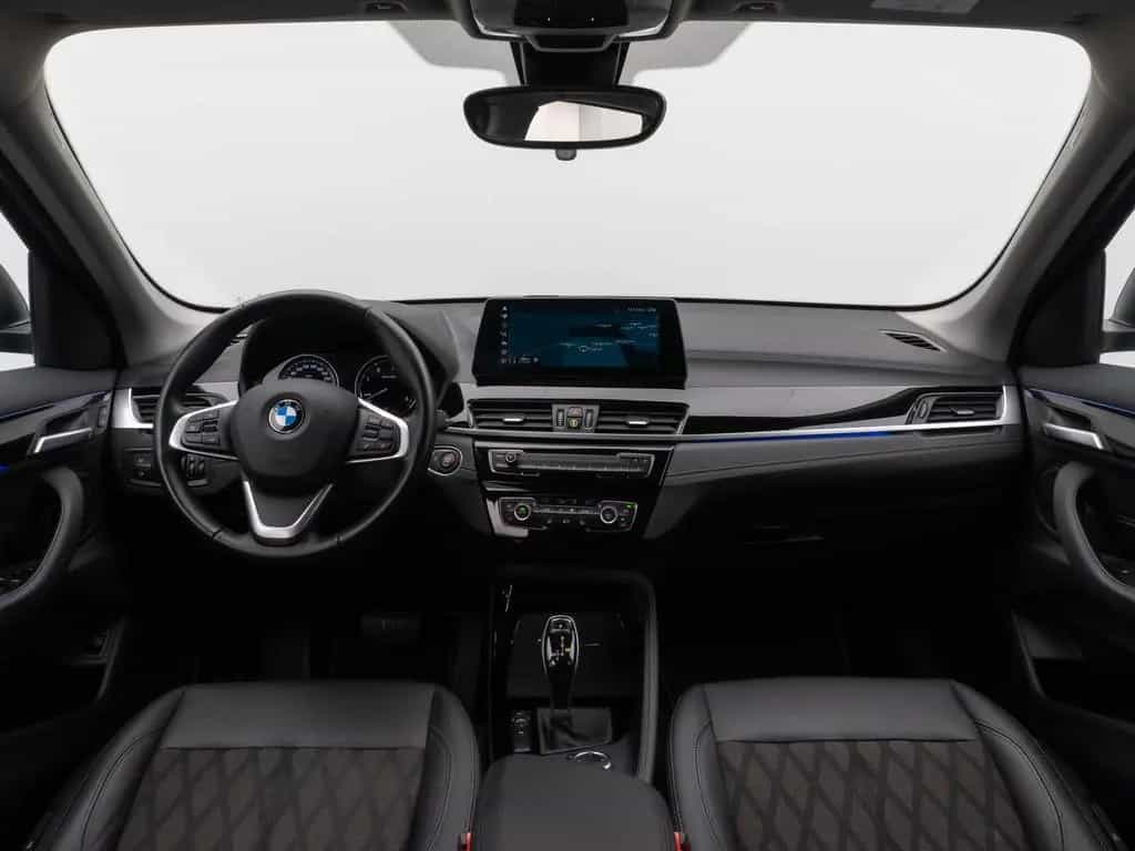 BMW X1 sD18d xLine NaviPlus HUD DAB Lenkrhzg Alarm 04/2022-photo-36