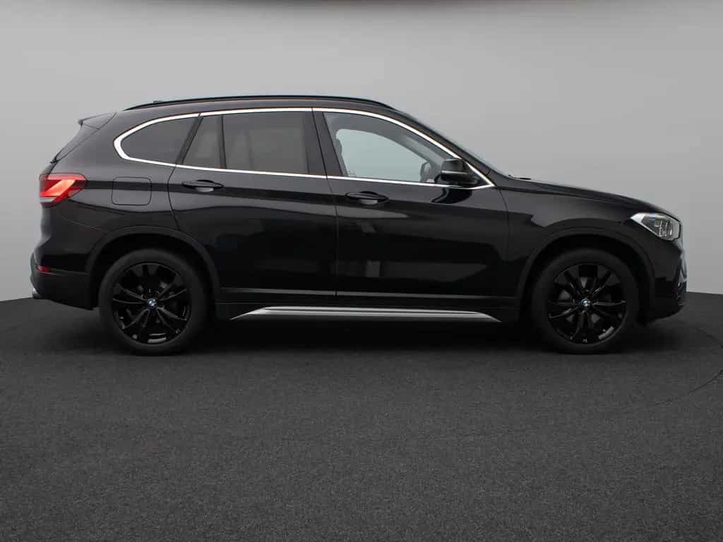 BMW X1 sD18d xLine NaviPlus HUD DAB Lenkrhzg Alarm 04/2022-photo-4