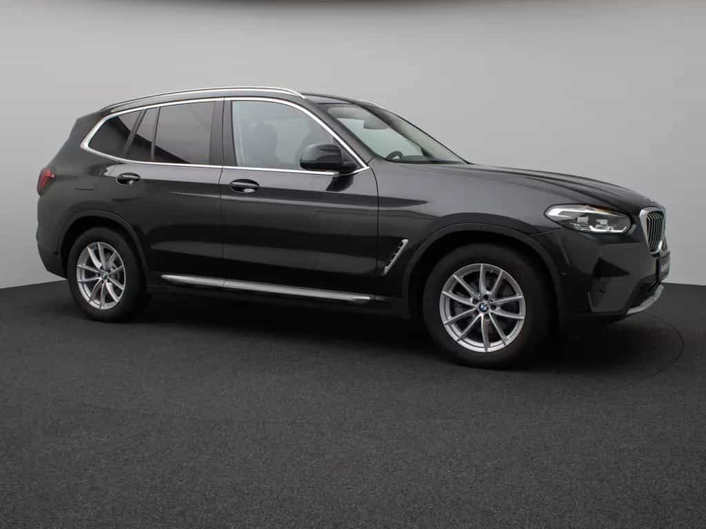 BMW X3 xD20i 360° DAB Leder WLAN LED Sport 18Zoll 03/2023-photo-3