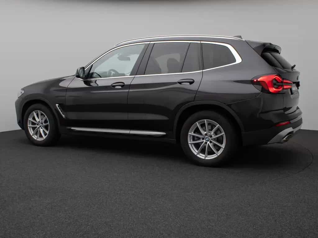 BMW X3 xD20i 360° DAB Leder WLAN LED Sport 18Zoll 03/2023-photo-9