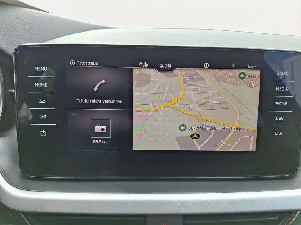 Skoda Kamiq Tour 1,0l TSI 110PS LED Navi Smart-Link A 12/2022-photo-13