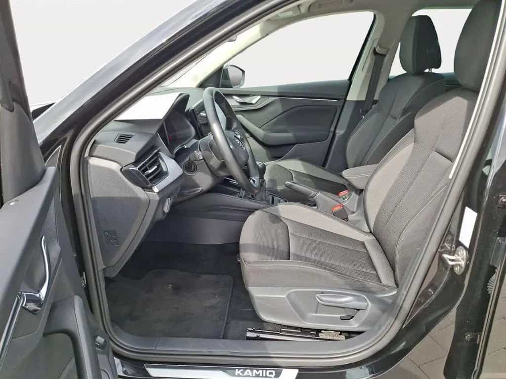 Skoda Kamiq Tour 1,0l TSI 110PS LED Navi Smart-Link A 12/2022-photo-8