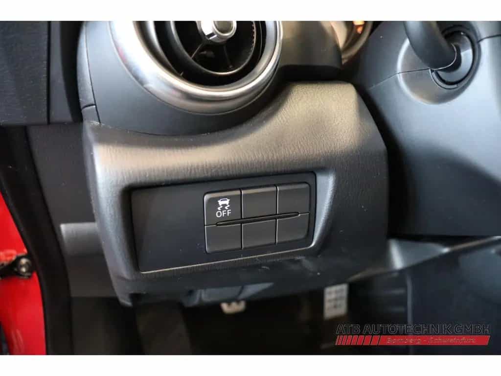 Abarth 124 Spider 1.4 MultiAir Turbo Nr. 624 BOSE Faltd 03/2017-photo-28